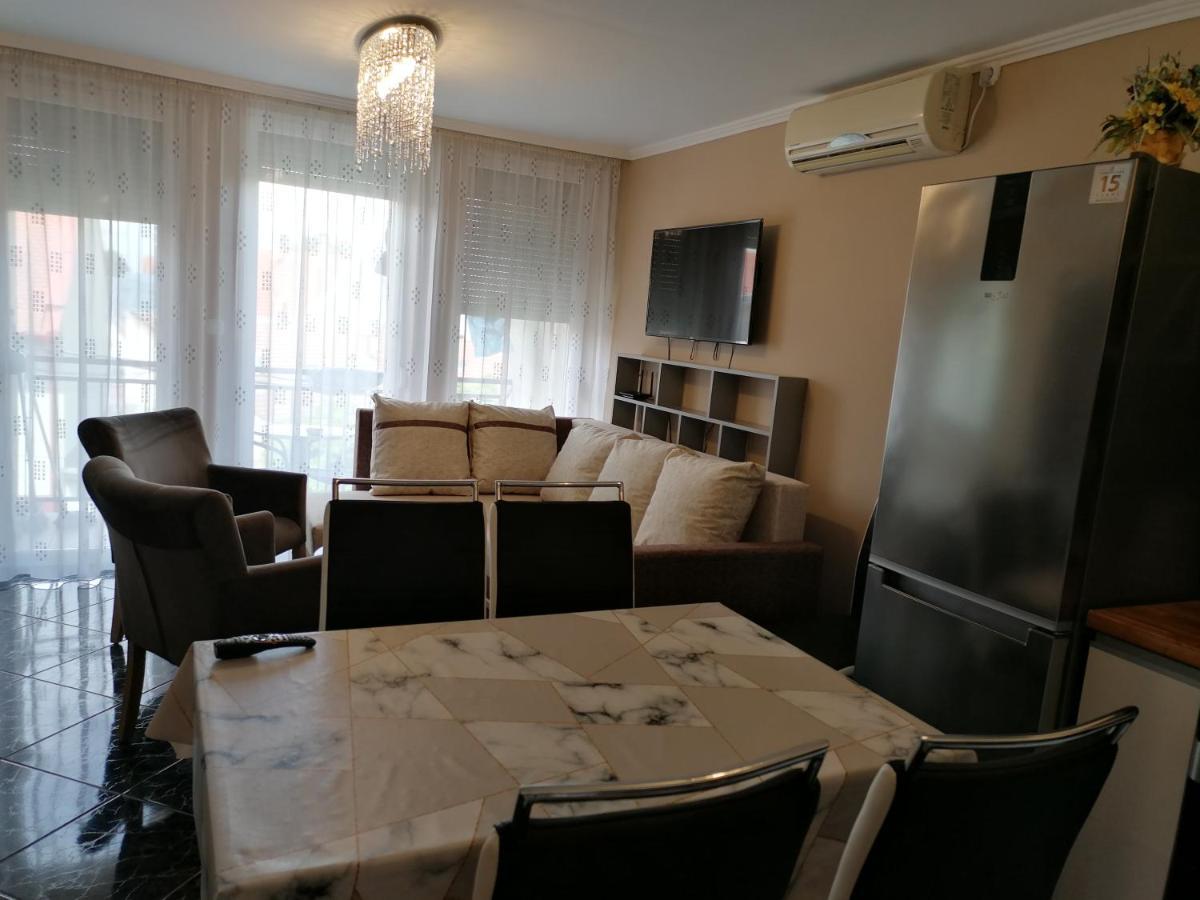 Bettina47 Apartman Hajdúszoboszló Екстериор снимка